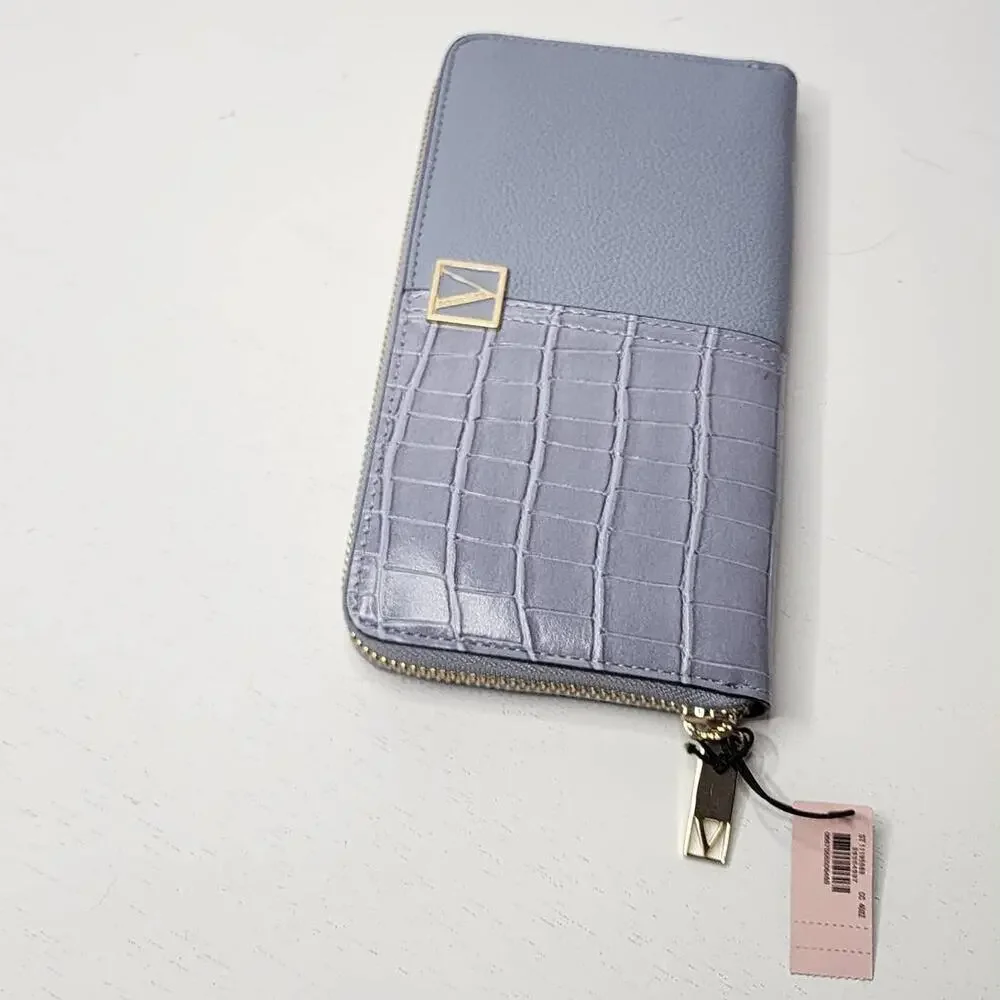 Victoria's Secret The Victoria Wallet Limited Edition Skyflower Blue Croc Pebble - Picture 8 of 10